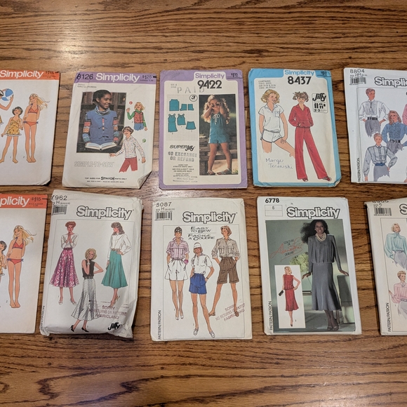 Butterick Pattern Collection - Vibrant Styles - Picture 3 of 3